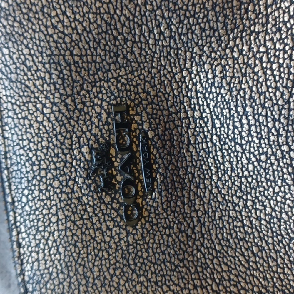 COACH 33736 MEDIUM SIZE GOLD, BLACK LEATHER METALIC HANDBAG - Picture 12 of 12